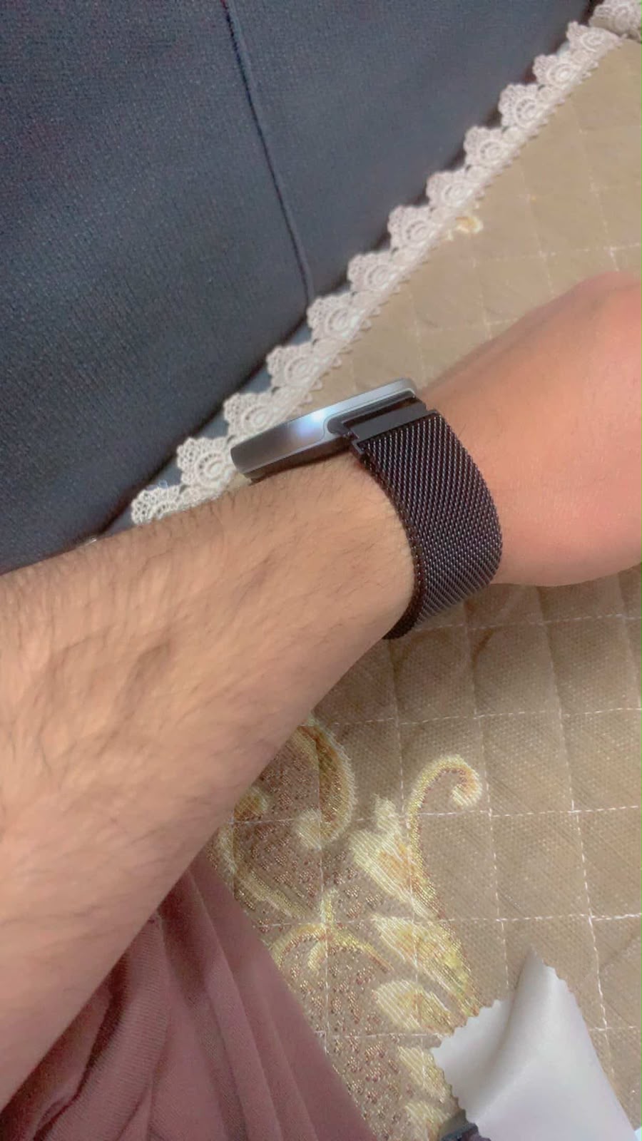 Customer delivered strap detail